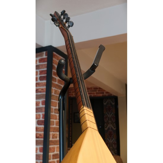 WİTTNER BURGULU - 44 CM OYMA DUT KISA SAPLI BAĞLAMA (KOD: 03337)