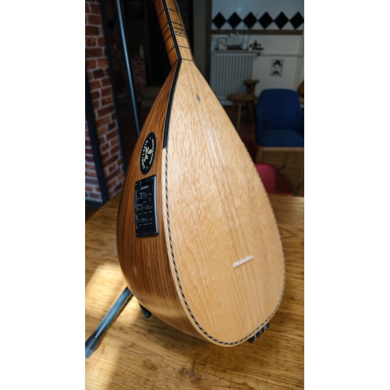 42,5 CM CEVİZ KISA SAPLI BAĞLAMA (KOD: 03509)