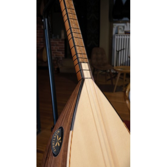 43 CM CEVİZ KISA SAPLI BAĞLAMA (KOD: 03676)