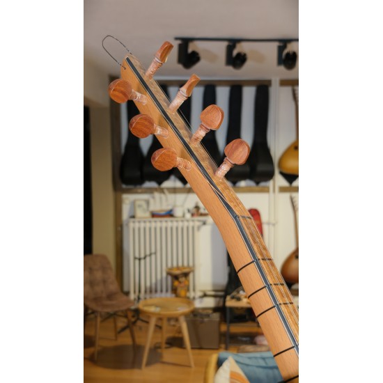43 CM CEVİZ KISA SAPLI BAĞLAMA (KOD: 03676)