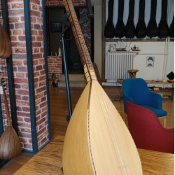 Wittner Burgulu - 41 CM OYMA DUT UZUN SAPLI BAĞLAMA (KOD: 03589)